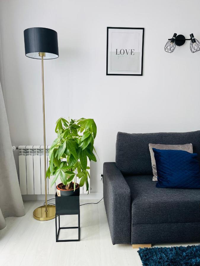 Apartament Warsaw Inside Solec With Private Parking Zewnętrze zdjęcie
